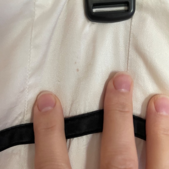 Theory white and black skirt size 6 - Picture 4 of 6